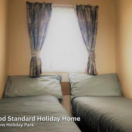 Redwood Standard Holiday Home Mablethorpe Esterno foto